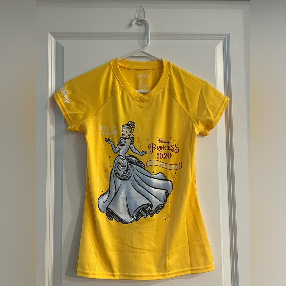 RunDisney half marathon shirt from 2020